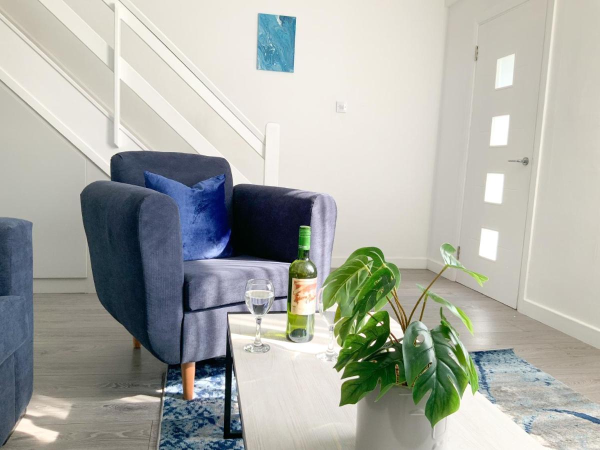 De Montfort House Лондон Екстериор снимка